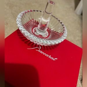 Baccarat ring dish